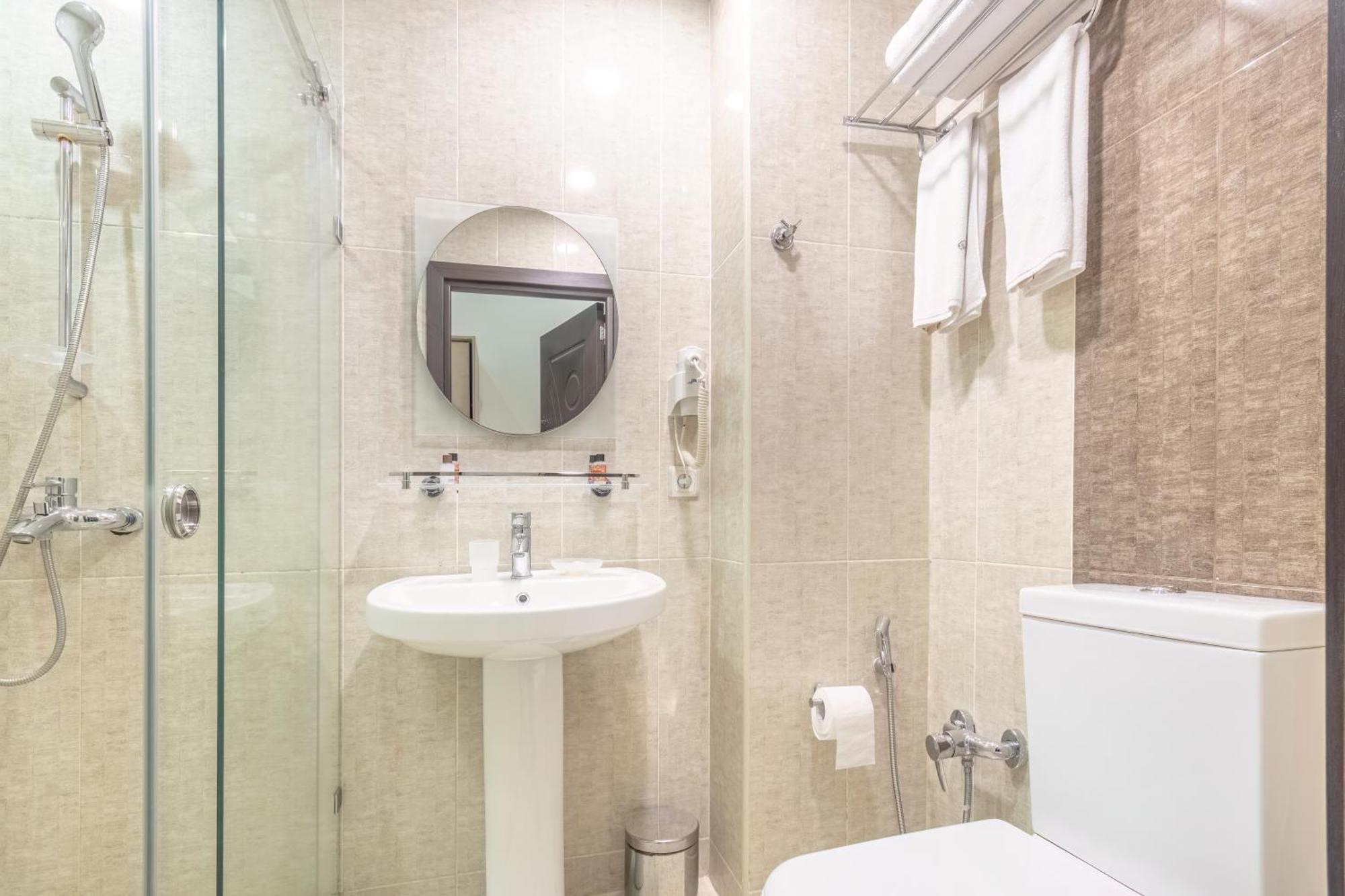 באקו Deluxe Hotel מראה חיצוני תמונה
