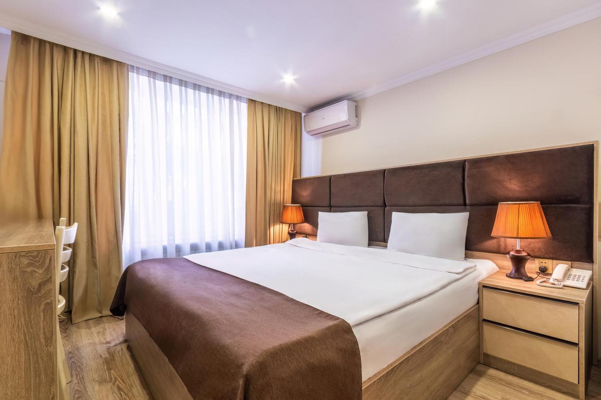 באקו Deluxe Hotel מראה חיצוני תמונה