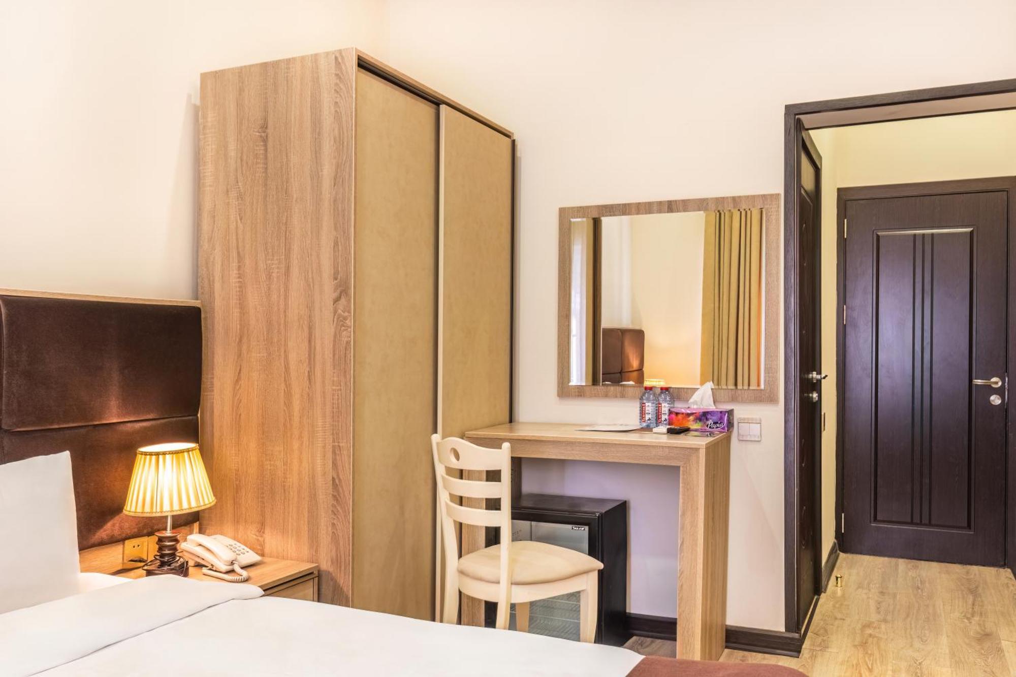 באקו Deluxe Hotel מראה חיצוני תמונה