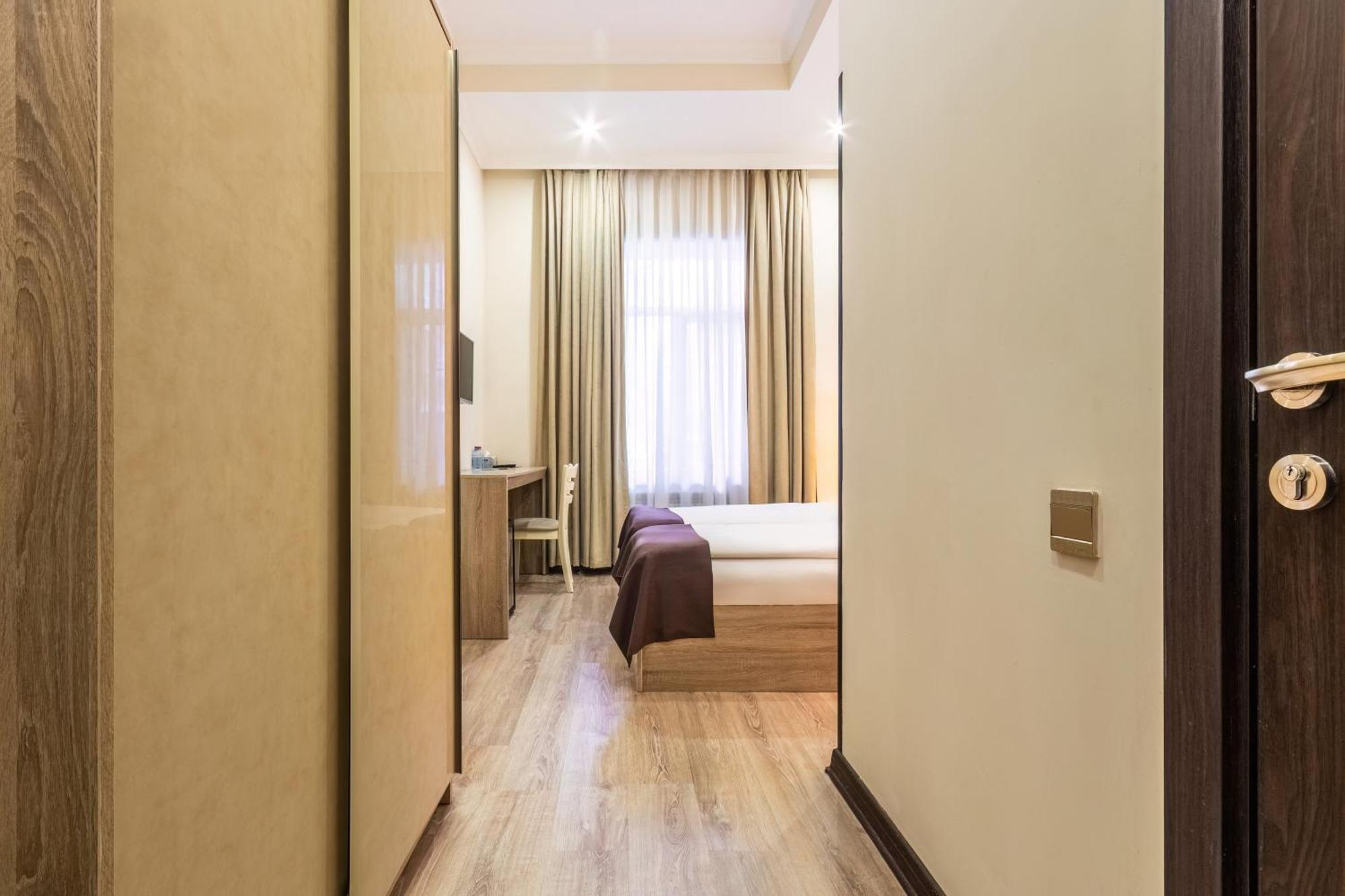 באקו Deluxe Hotel מראה חיצוני תמונה