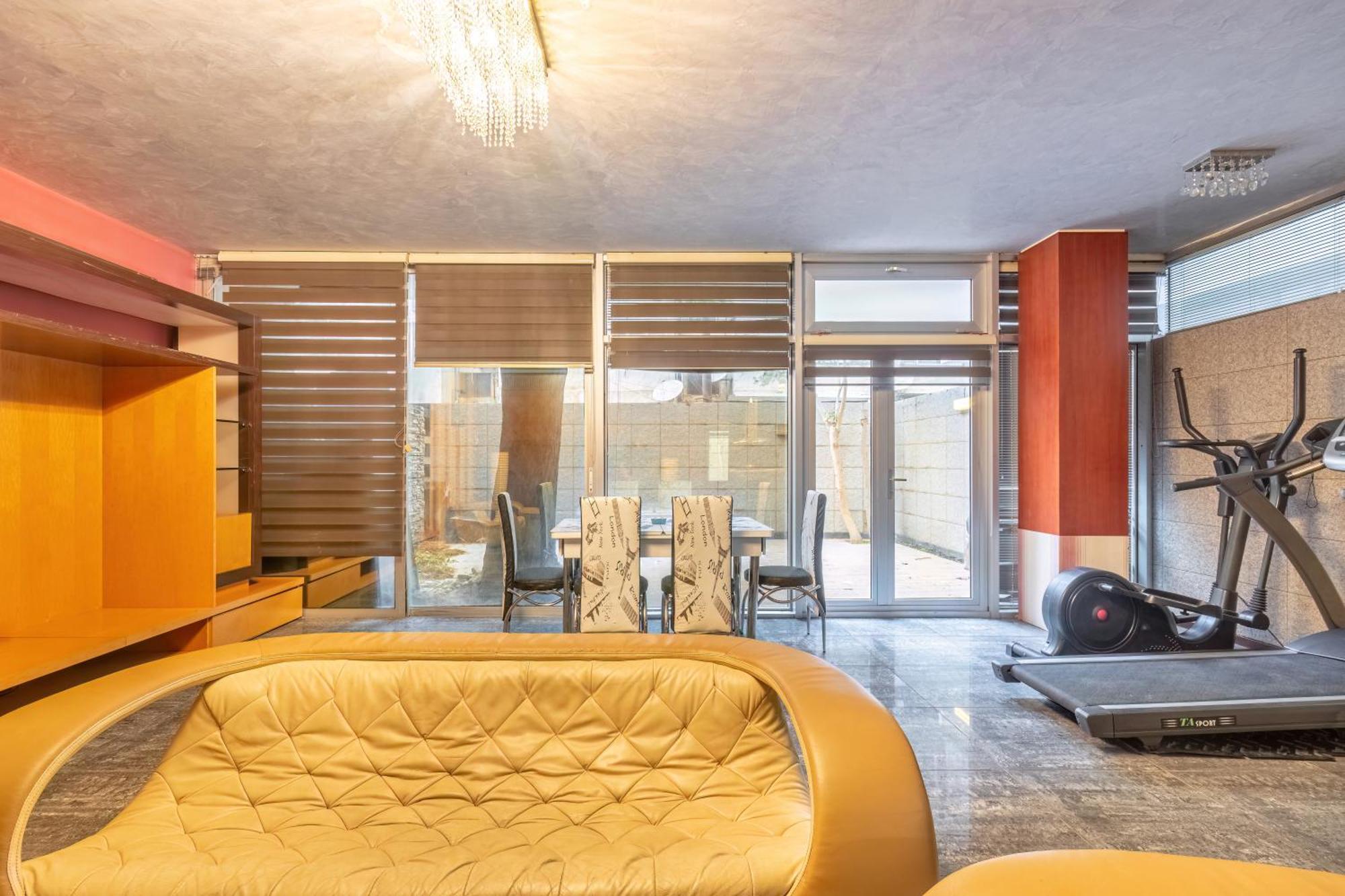 באקו Deluxe Hotel מראה חיצוני תמונה
