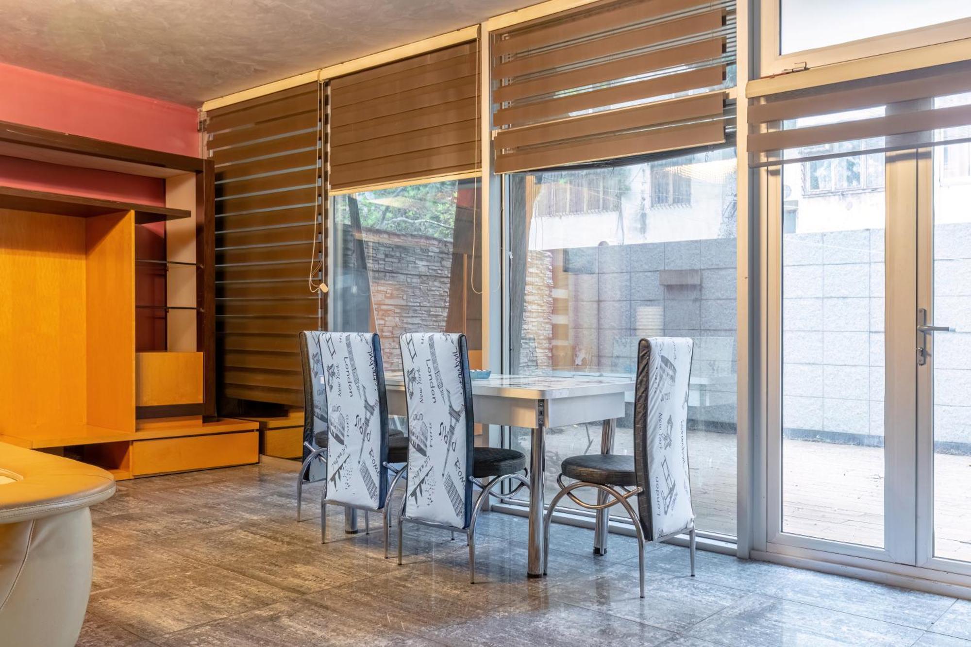 באקו Deluxe Hotel מראה חיצוני תמונה